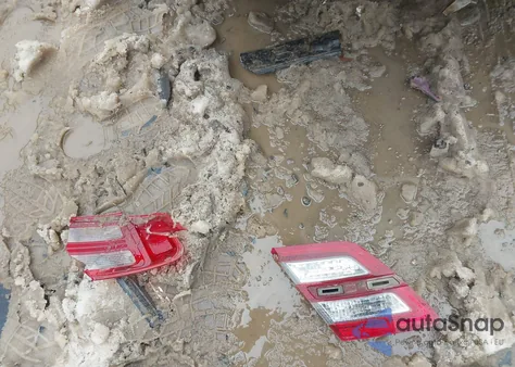 2015 Ford Taurus Se z USA, uszkodzony, nr VIN 1FAHP2D80FG116508